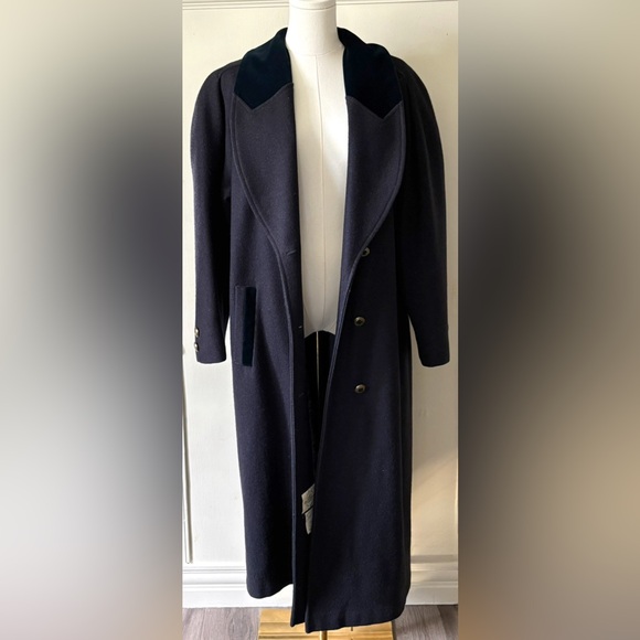 Vintage Navy Wool With Velvet Accent Classic Old‎ Money Full Length Overcoat - Picture 8 of 11